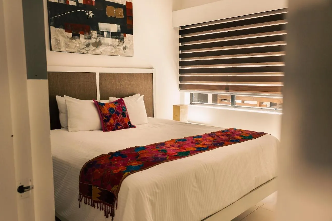 Aldea Thai Beachfront Condos プレヤデルカーメン 0*,  メキシコ