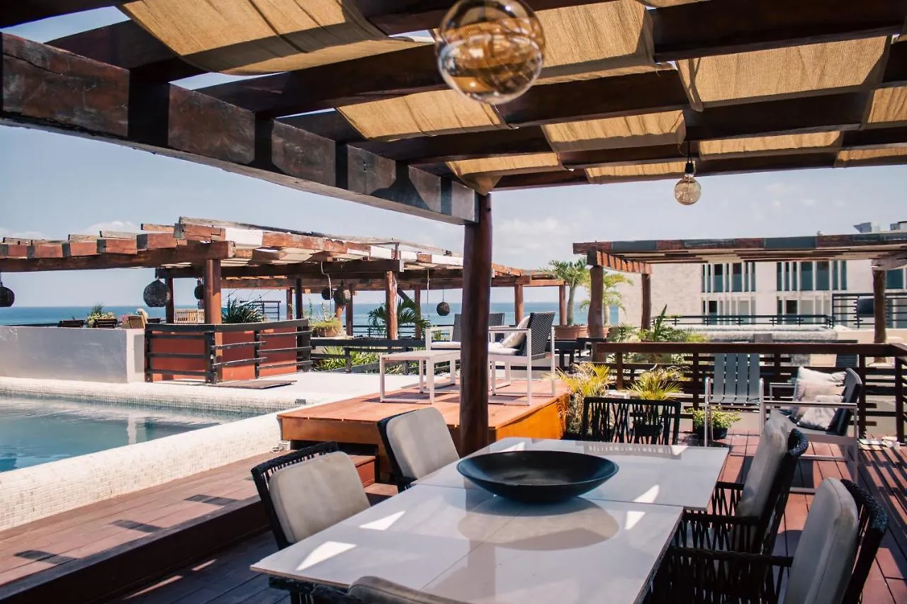 Apartamento Aldea Thai Beachfront Condos Playa del Carmen México